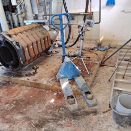 Demontage und Entsorgung von alten Heizungsanlagen und Heizöltanks (1).jpg